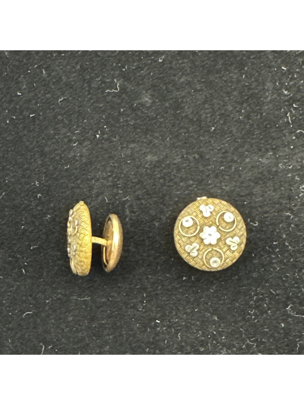 Vintage Floral Design Gold and Silver Round Buttons Set of 2
